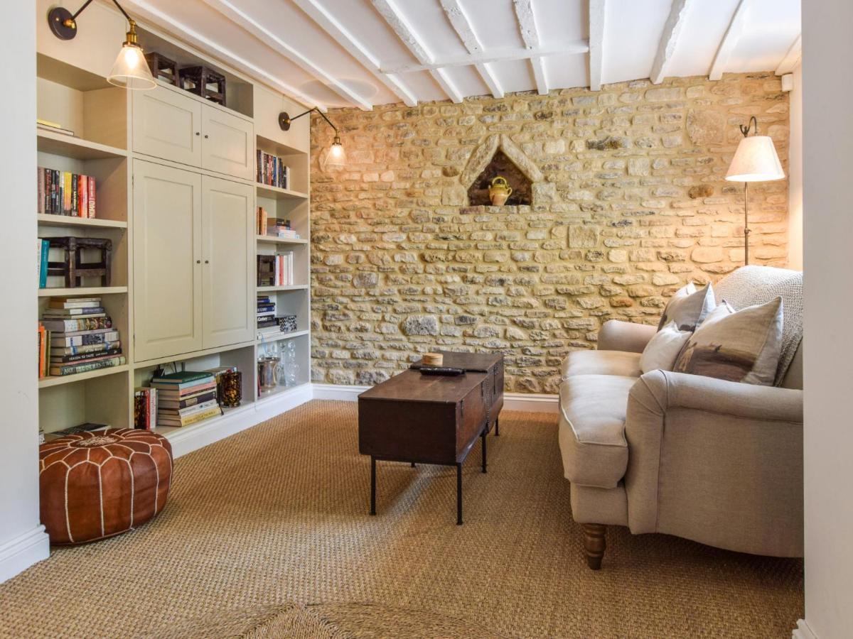 Browns Cottage Chipping Norton Exterior photo